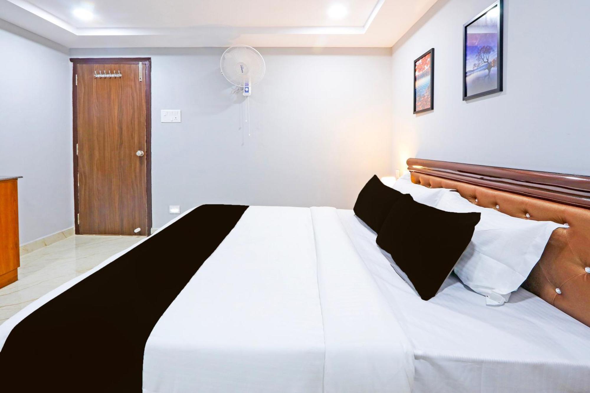 Super Townhouse Qualia Elite S R Nagar Otel Haydarabad Dış mekan fotoğraf