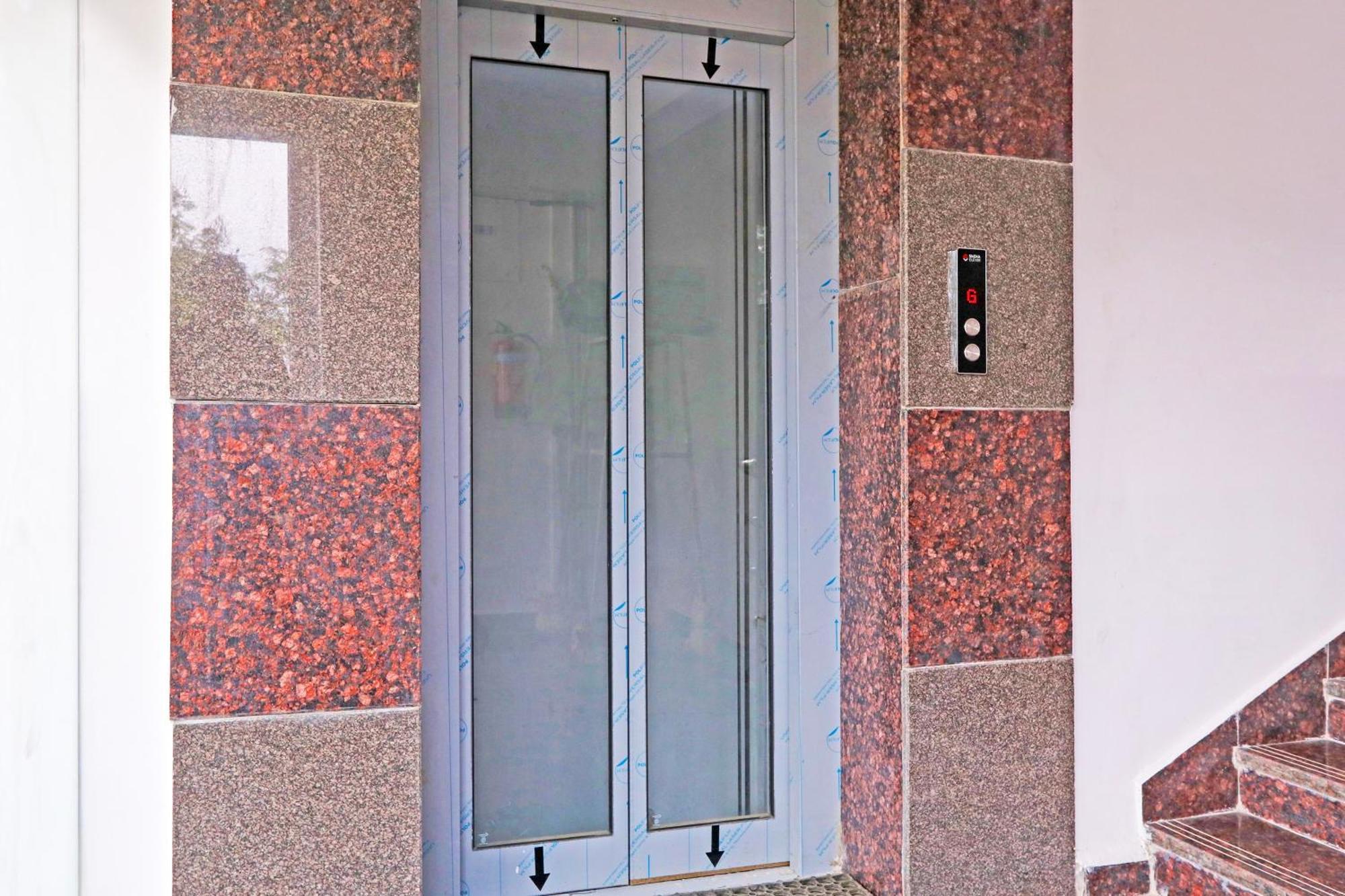 Super Townhouse Qualia Elite S R Nagar Otel Haydarabad Dış mekan fotoğraf